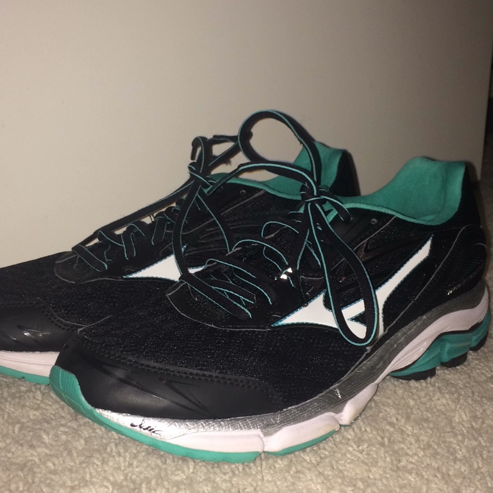 Mizuno Wave Inspire 12